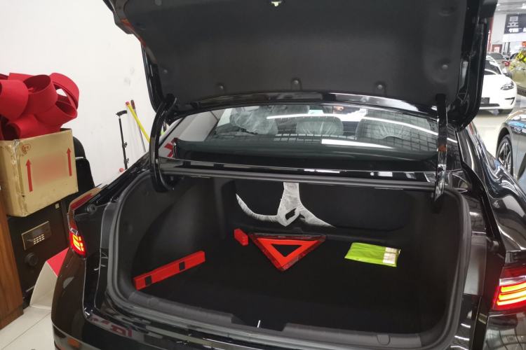 Used Geely Auto Preface 2026 Model Oriental Yao 1.5TD Fuyao Edition Trunk