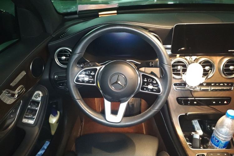 Used Mercedes-Benz GLC 2020 Facelift GLC 300 L 4MATIC Dynamic Edition
