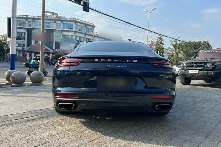 Used Porsche Panamera 2017 Panamera 4 Executive Long Wheelbase 3.0T