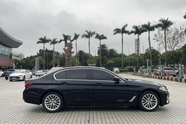 Used BMW 5 Series 2022 Restyled 525Li Luxury Package Exterior 5