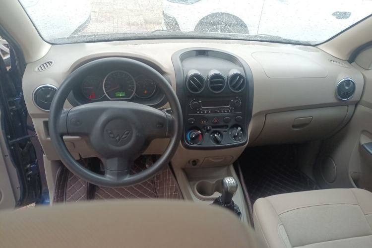 Used Wuling Hongguang 2010 1.4L Standard Version
