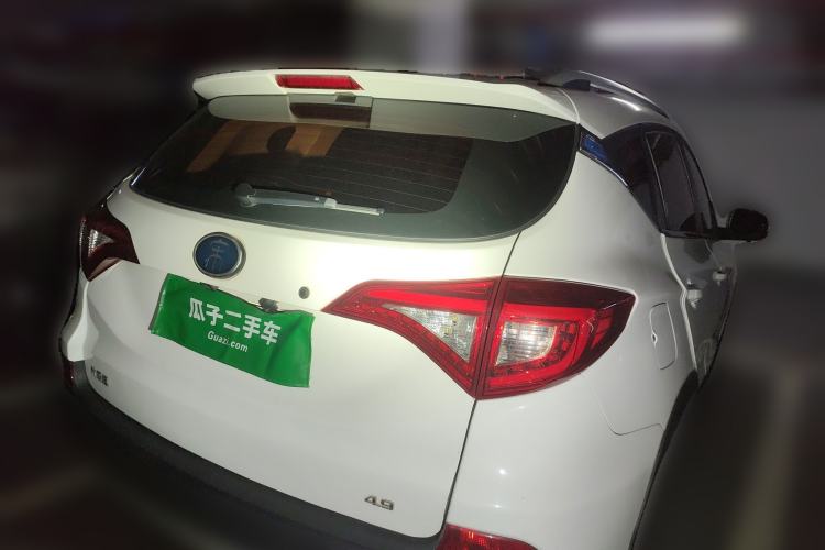 Used BYD Song New Energy 2017 Song DM 1.5TID All-Wheel Drive Luxury Model
