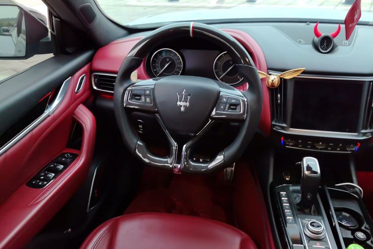 Used Maserati Levante  Steering Wheel