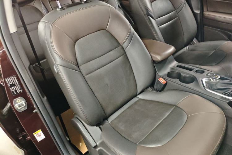 Used GAC Trumpchi GS4 2016 235T G-DCT Luxury Edition Right Front Seat