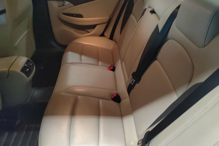 Used Chevrolet Malibu 2016 2.0L Automatic Luxury Edition