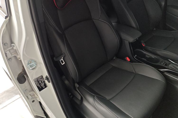 Used Toyota FRONTLANDER 2024 2.0L CVT Elite Plus Edition Right Front Seat