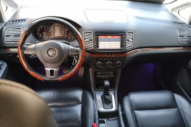 Used Volkswagen Sharan 2013 2.0 TSI Comfort Model
