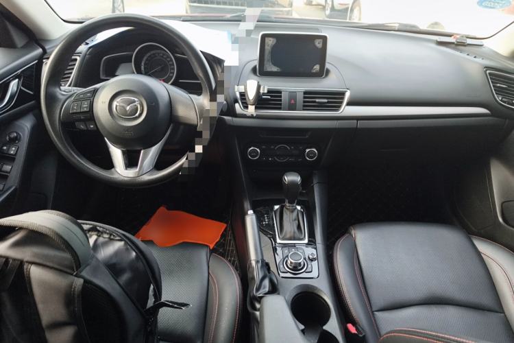 Used Mazda Mazda 3 Axela 2016 Sedan 1.5L Automatic Luxury Model
