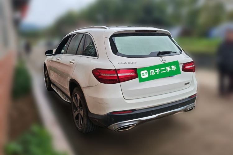 Used Mercedes-Benz GLC 2016 GLC 260 4MATIC Luxury Model