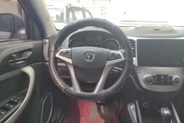 Used CHANGAN CS35 2015 1.6L Automatic Luxury Model China IV Standard
