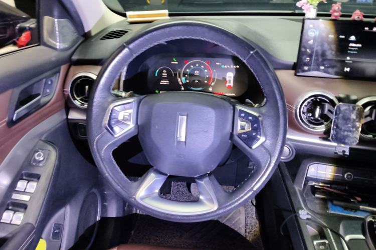 Used Wey VV6 2020 2.0T Two-Wheel Drive Smart Protection+
