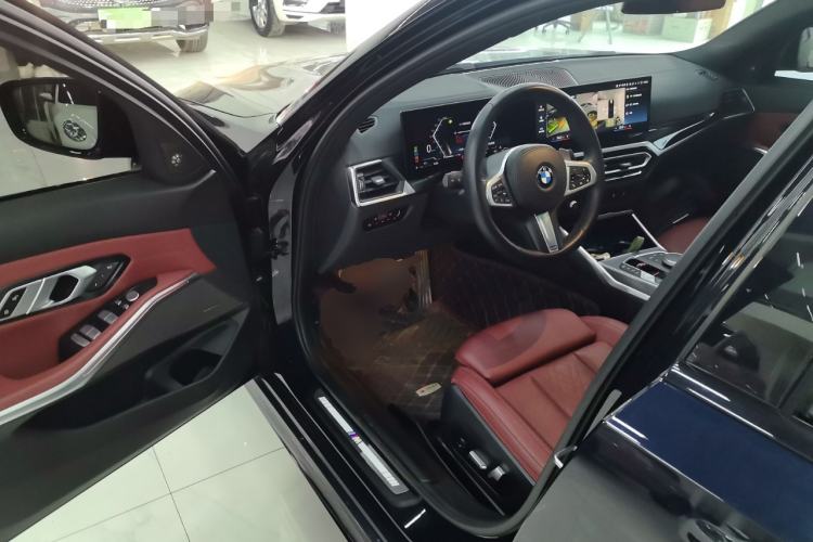 Used BMW 3 Series 2023 325i M Sport Night Edition Package