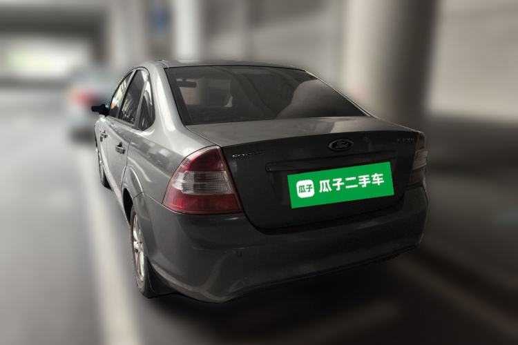 Used Ford Focus 2012 Sedan Classic 1.8L Automatic Base Model