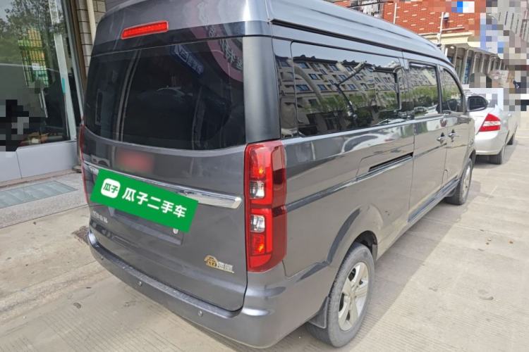 Used Jinbei Gold Hiace M Classic 2022 1.5L Travel Lion Passenger Van 7 Seats Exterior 5