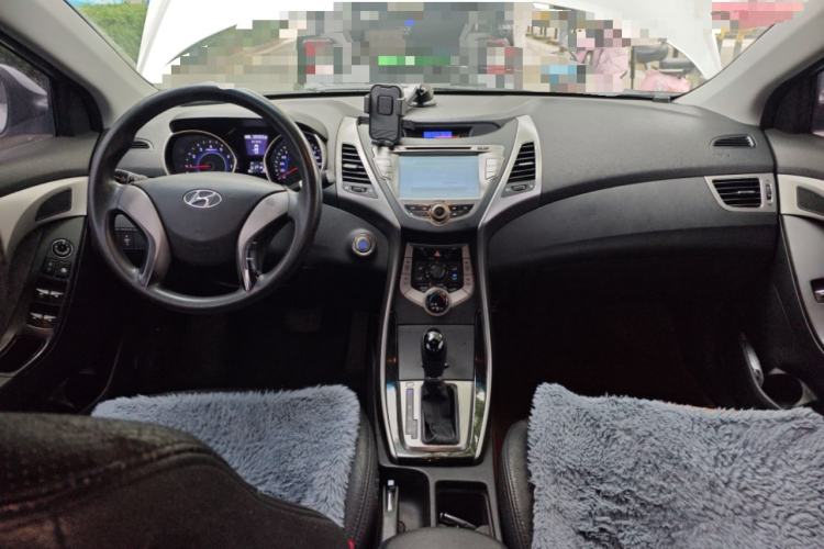 Used Hyundai Elantra (5th Generation / Langdong) 2012 1.6L Automatic Leading Model
