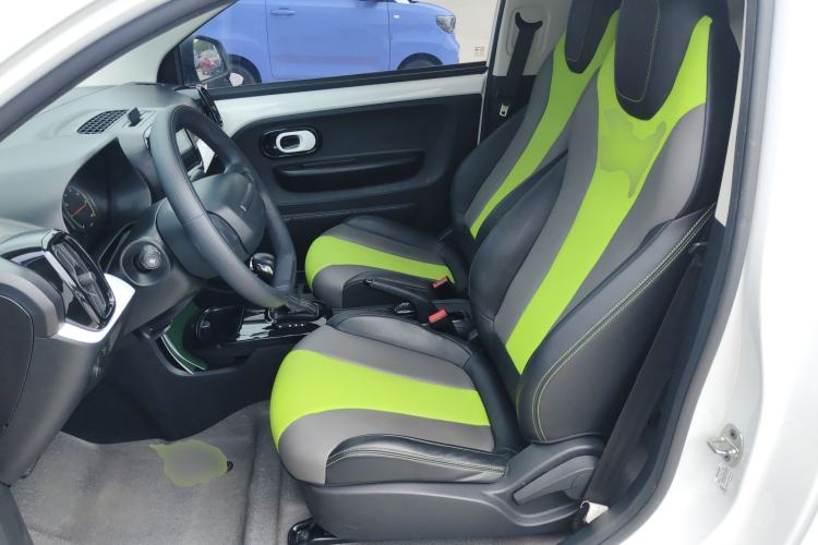 Used Roewe Clever 2021 302km All-Round Version Left Front Seat