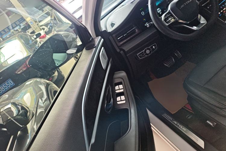 Used JETOUR X90 2022 Zilong 2.0T DCT Changsheng Edition 5-seater
