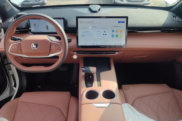 Used Changan UNI-Z New Energy 2025 Smart New Blue Whale 125km Battleship Edition