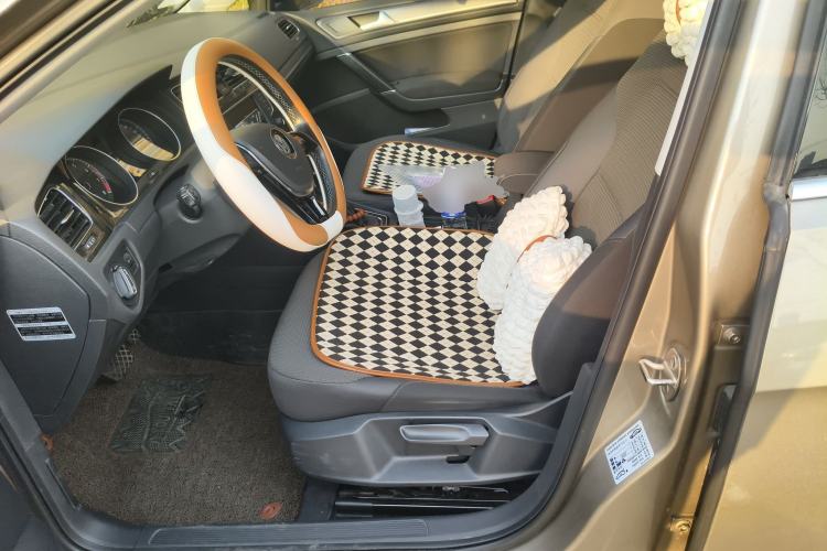 Used Volkswagen Golf 2017 230TSI Automatic Comfort Edition – Celebrating Milestone of One Million Units