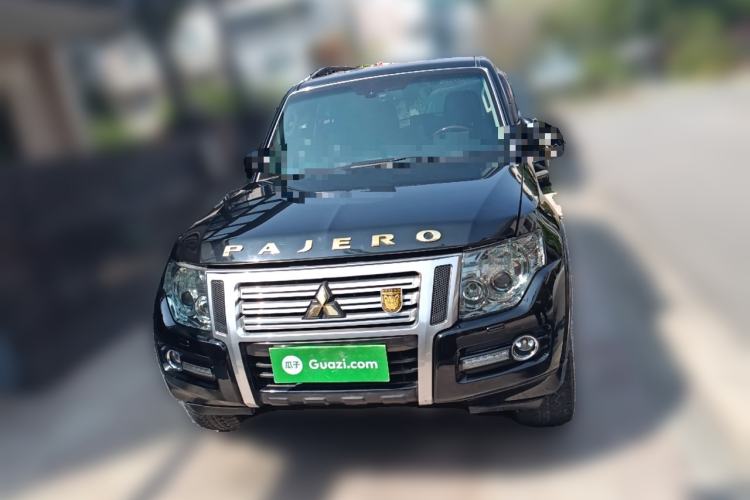 Used Mitsubishi Pajero 2019 3.0L Automatic Prestige Edition