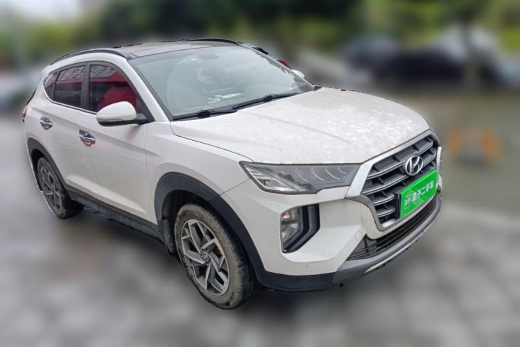 Used Hyundai Tucson 2019 280TGDi Dual-Clutch Two-Wheel Drive Fashion Edition China VI Standard