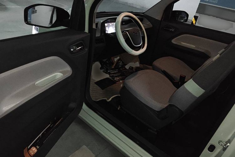 Used Wuling Hongguang MINIEV 2022 Macaron Premium Model – Lithium Iron Phosphate