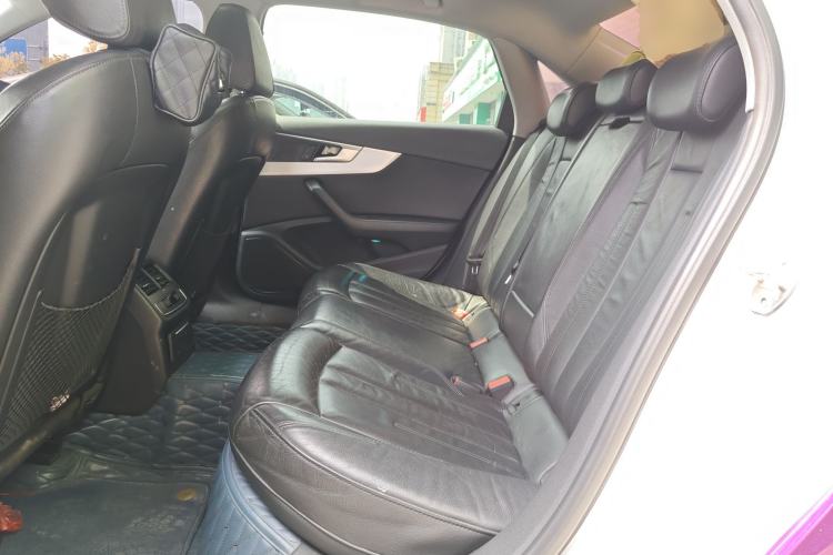 Used Audi A4L 2019 40 TFSI Fashion Edition China VI Emission Standard