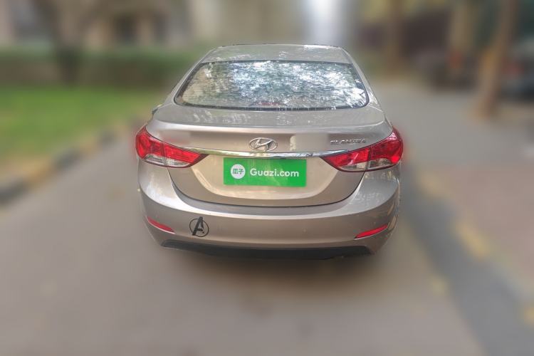 Used Hyundai Elantra (5th Generation / Langdong) 2015 1.6L Manual Leading Model