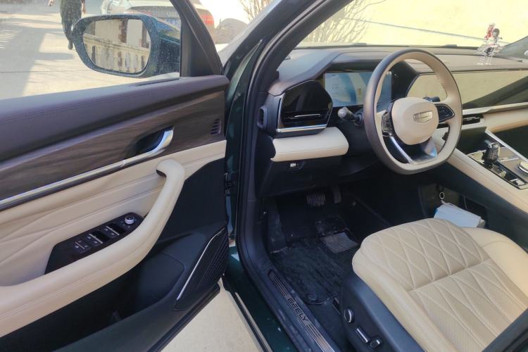 Used Geely Auto Monjaro L 2025 Dongfang Yao 2.0TD Automatic All-Wheel-Drive Wangyue Edition
