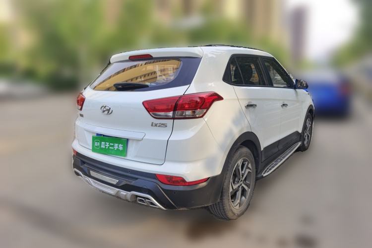 Used Hyundai ix25 2017 1.6L Automatic Smart Version Rear Right 45 Deg