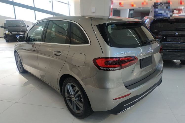 Used Mercedes-Benz B-Class 2020 B 200 Sport Edition Exterior 1