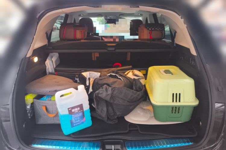 Used Mercedes-Benz GLE 2024 GLE 450 4MATIC Luxury Model Trunk