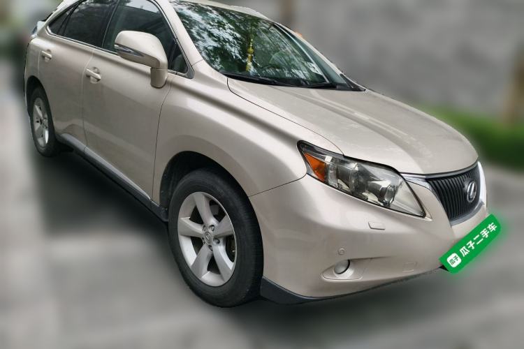 Used Lexus RX Classic 2011 270 Luxury Edition Front Right 45 Deg