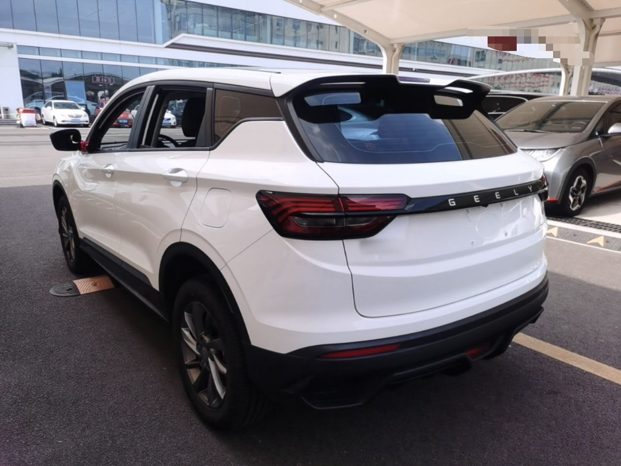 Geely Auto Coolray 2025 1.5L CVT Super Edition — снимка 4
