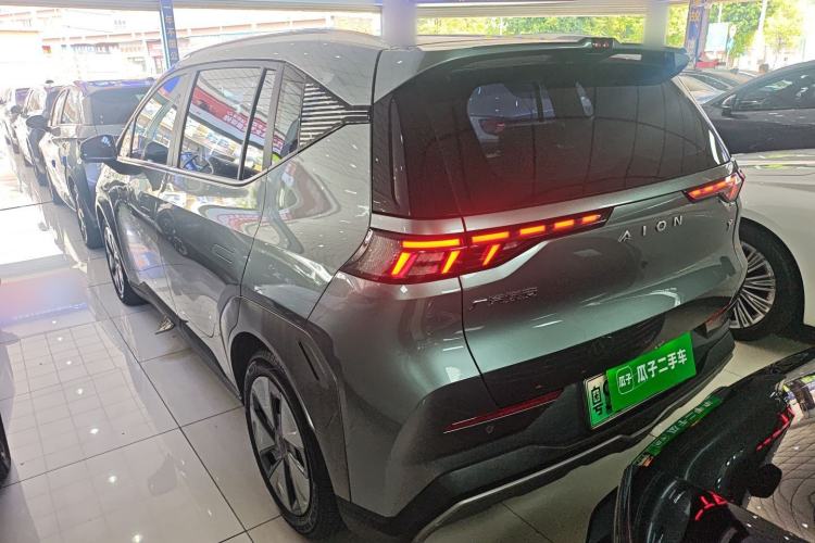 Used AION Y 2022 70 Enjoyment Edition Lithium Iron Phosphate Rear Left 45 Deg