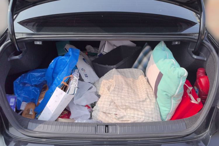 Used Volkswagen Magotan 2018 330TSI DSG Luxury Model Trunk