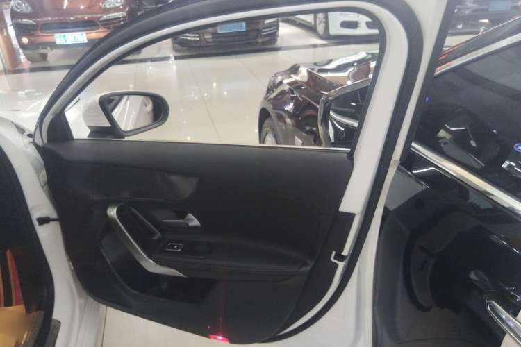 Used Mercedes-Benz A-Class (Import) 2021 A 200 Dynamic Edition
