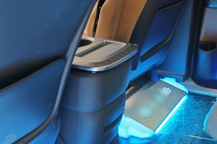 Used Hongqi HQ9 2023 2.0T Smart Connect Flagship Edition Interior 9