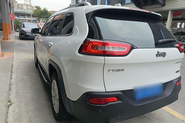 Used Jeep Cherokee 2016 2.4L Leading Edition