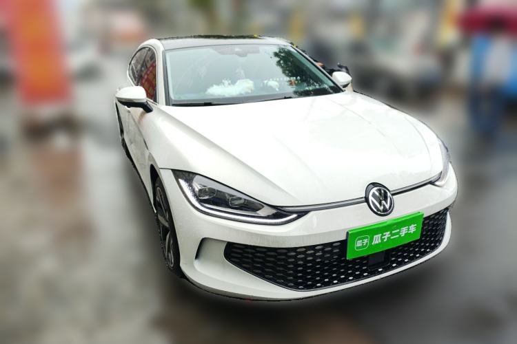 Used Volkswagen Lamando 2024 Lavida L 280TSI DSG Cool & Spicy Edition Front Right 45 Deg