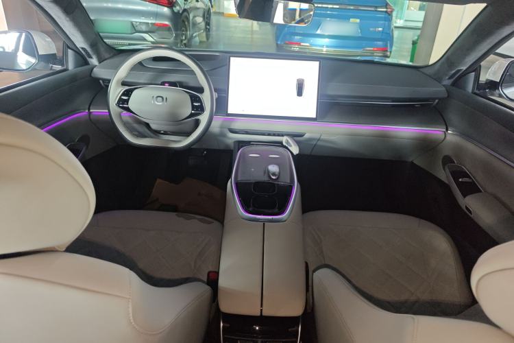 Used CHANGAN NEVO A07 2023 Range-Extended 200 Max Center Console