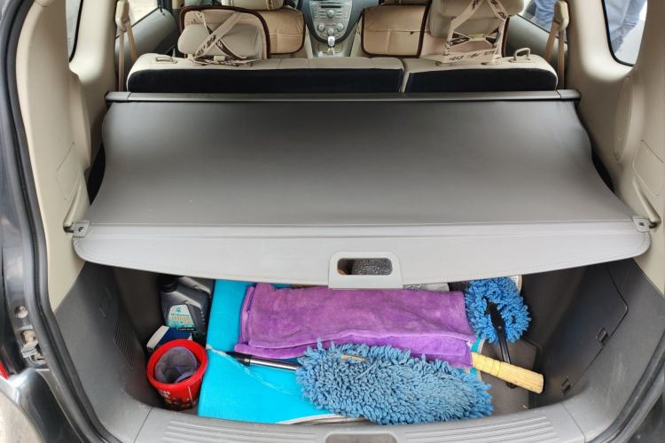 Used JAC Group Refine M2 2011 1.8L MT Comfort Model with Optional 5-Seater Configuration