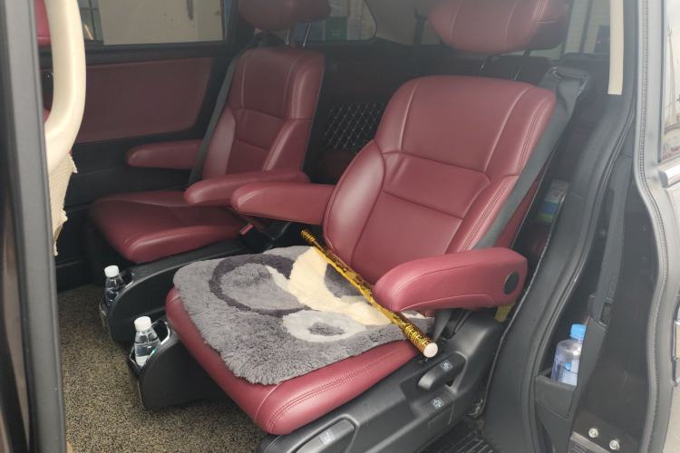 Used Honda Elysion 2019 2.0L Hybrid Comfort Edition Left Rear Seat