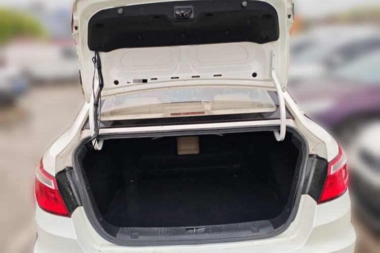 Used CHANGAN Eado 2014 1.6L Manual Luxury Model Trunk