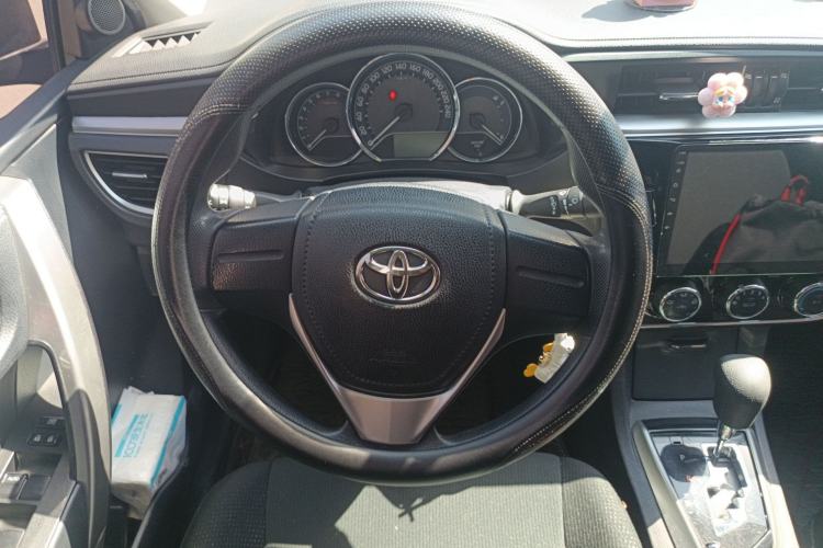 Used Toyota Corolla 2017 1.2T CVT GL Steering Wheel