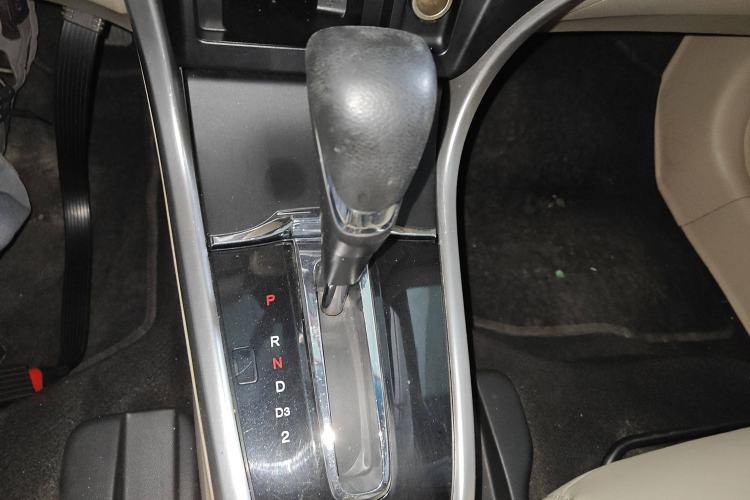 Used Honda Crider 2013 1.8L automatic comfort version