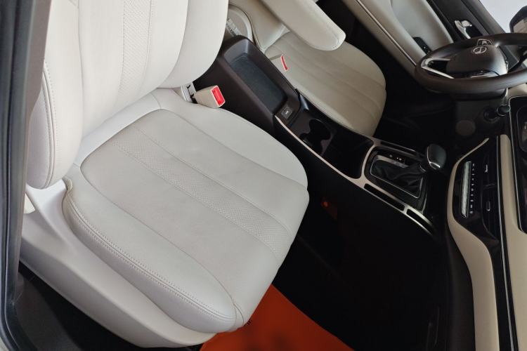 Used GAC Trumpchi M6 2019 270T Automatic Luxury Edition (7-seater) China V Standard
