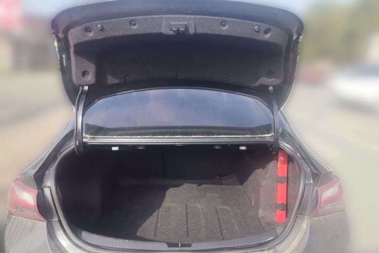 Used Chevrolet Malibu XL 2019 Redline 550T Automatic Smart Edition
