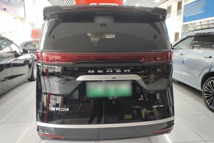 Used Denza D9 2024 DM-i 980 Four-Wheel Drive Prestige Model