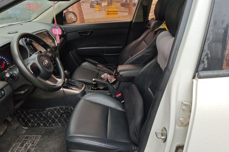 Used Kia KX3 2017 1.6L Automatic Aoya Version
